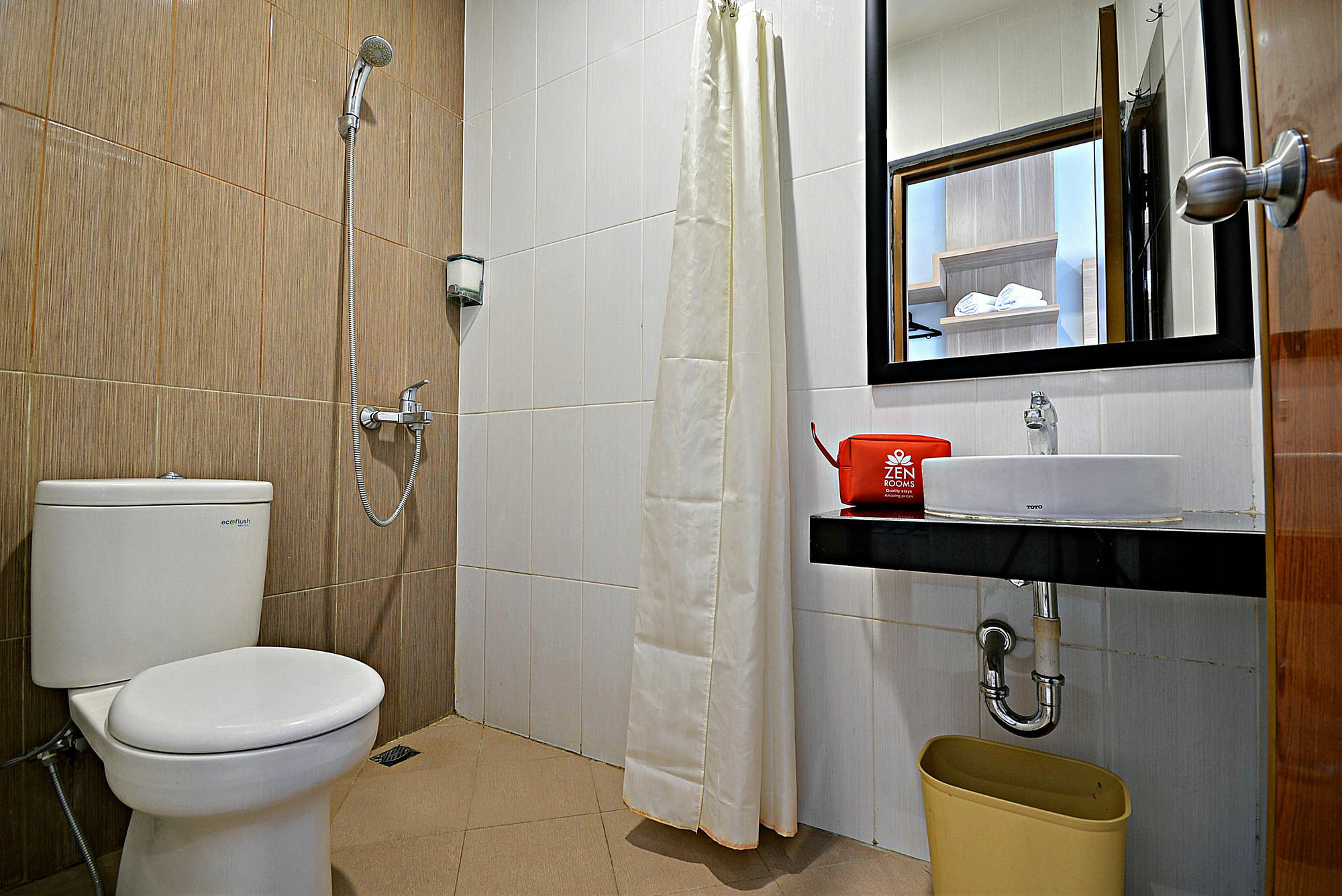 Zen Rooms Cipete Safin Inn Cilandak  Εξωτερικό φωτογραφία