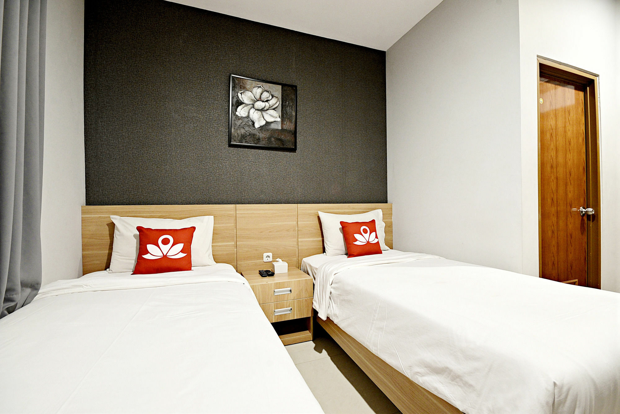 Zen Rooms Cipete Safin Inn Cilandak  Εξωτερικό φωτογραφία